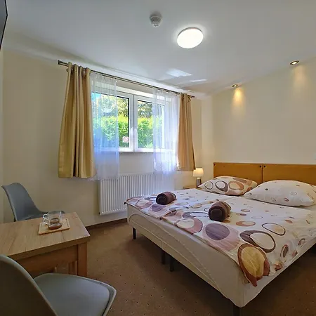 Oda ve Kahvaltı Strzelec