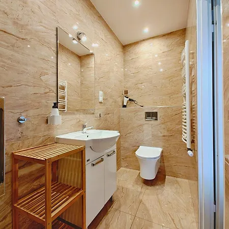 Strzelec Oda ve Kahvaltı Karpacz