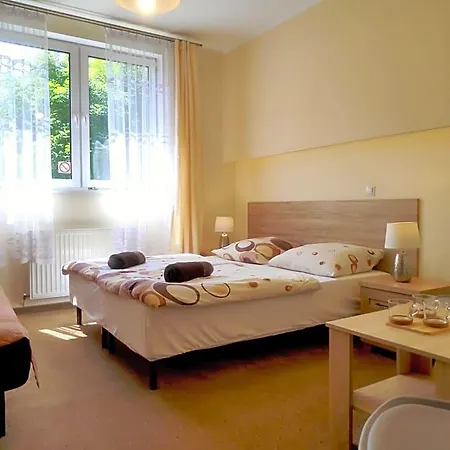 Strzelec Bed & Breakfast 3*